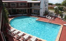 Beach And Town Motel Hollywood Florida 2*